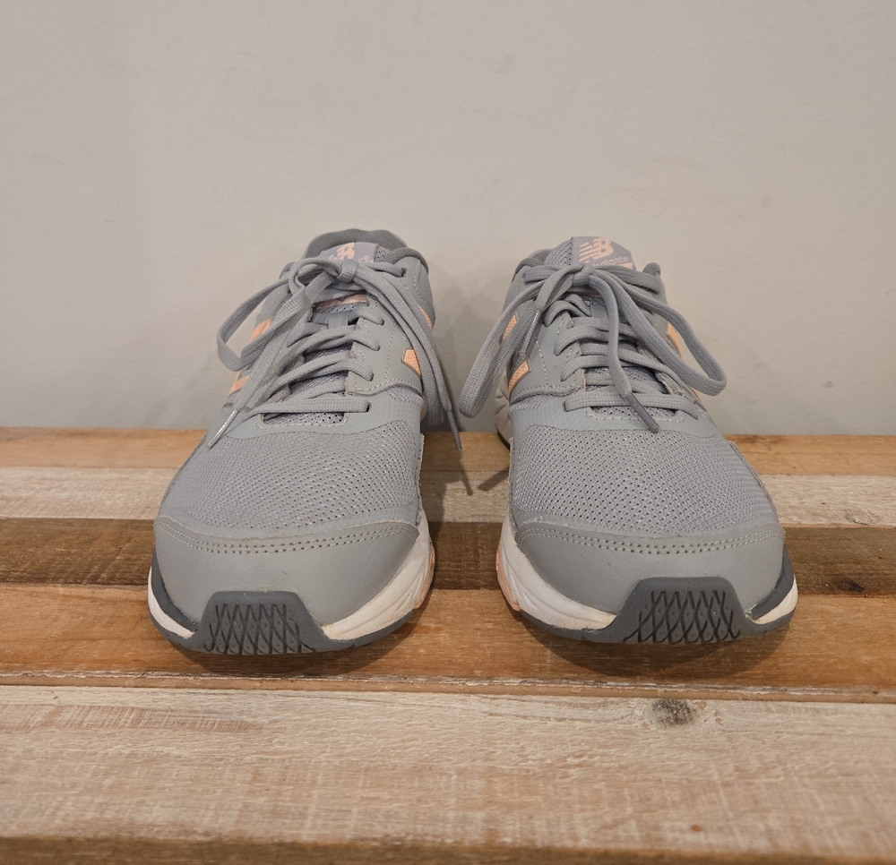 New Balance 824 N2 Training Sneakers